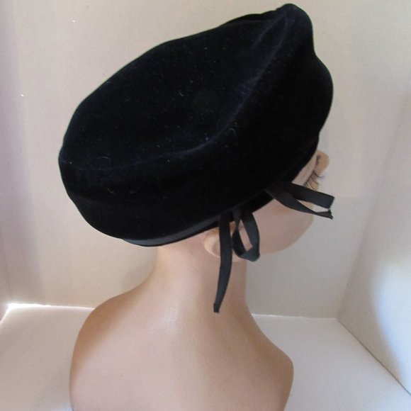 SALE Vintage Black Velvet Topper Ribbon Accents - Picture 2 of 9